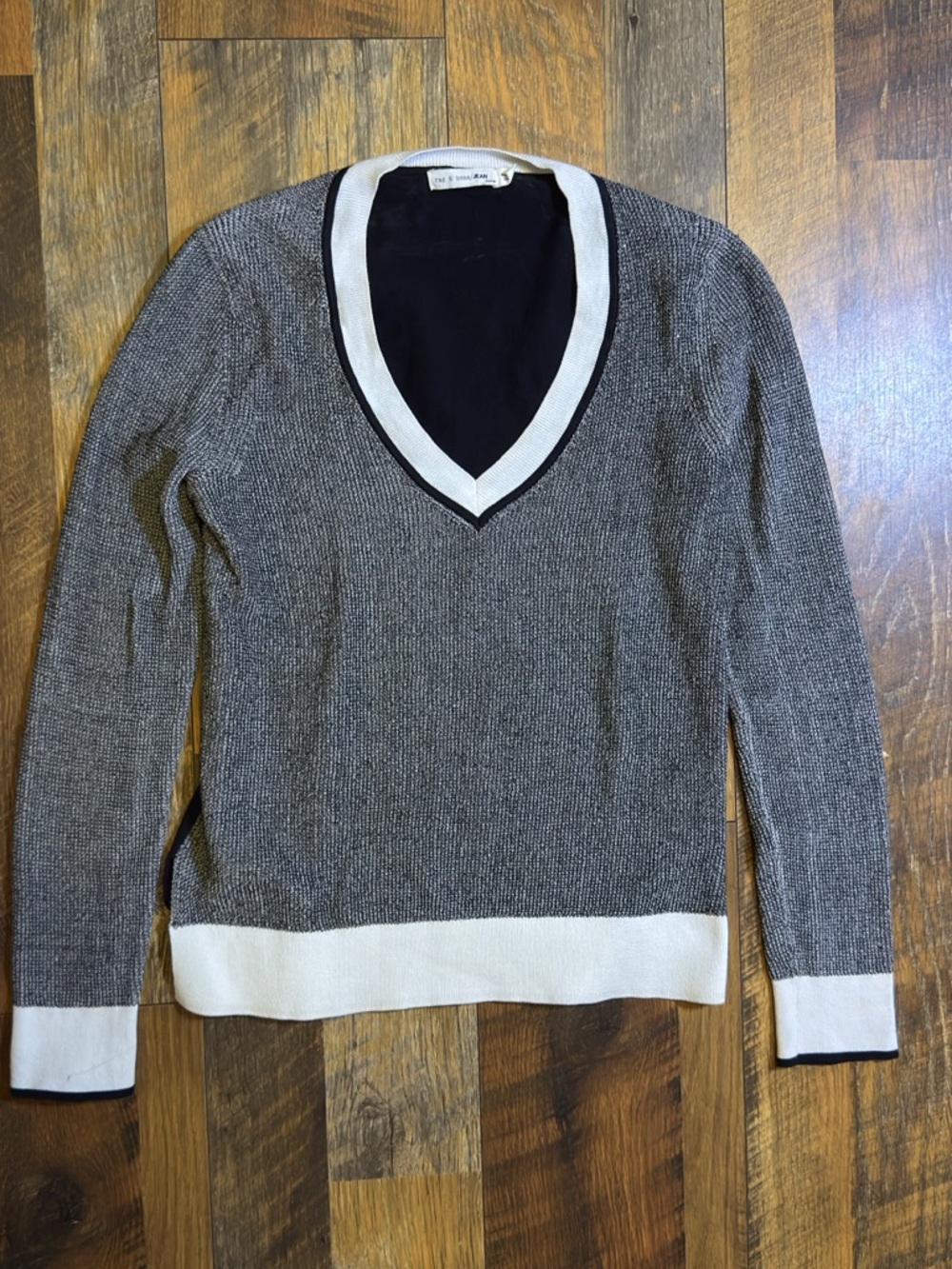 rag & bone Ainsley V-neck pullover Sweater size xs